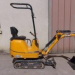 mini pelle JCB 8008