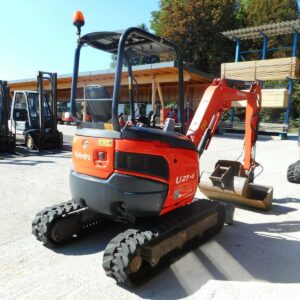 Kubota U27-4