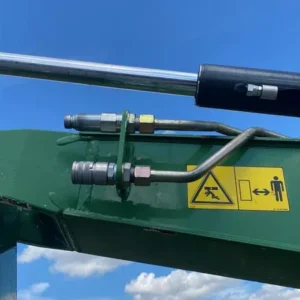 mini pelle bobcat e55 5t avec godet de curage